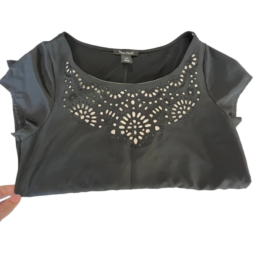 White House Black Market Eyelet Cap Sleeve Top size: medium